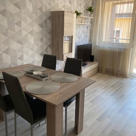 Simonffy Central Apartment Debrecen Bagian luar foto